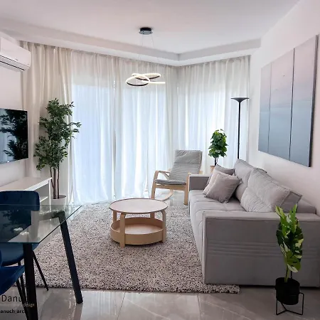 Welcome To Modern Sea View